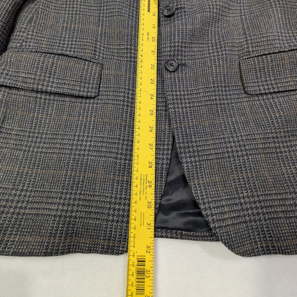Jos. A. Bank Vintage 100% Wool Checkered Blazer Sport‎ Coat 41R | Made in Canada